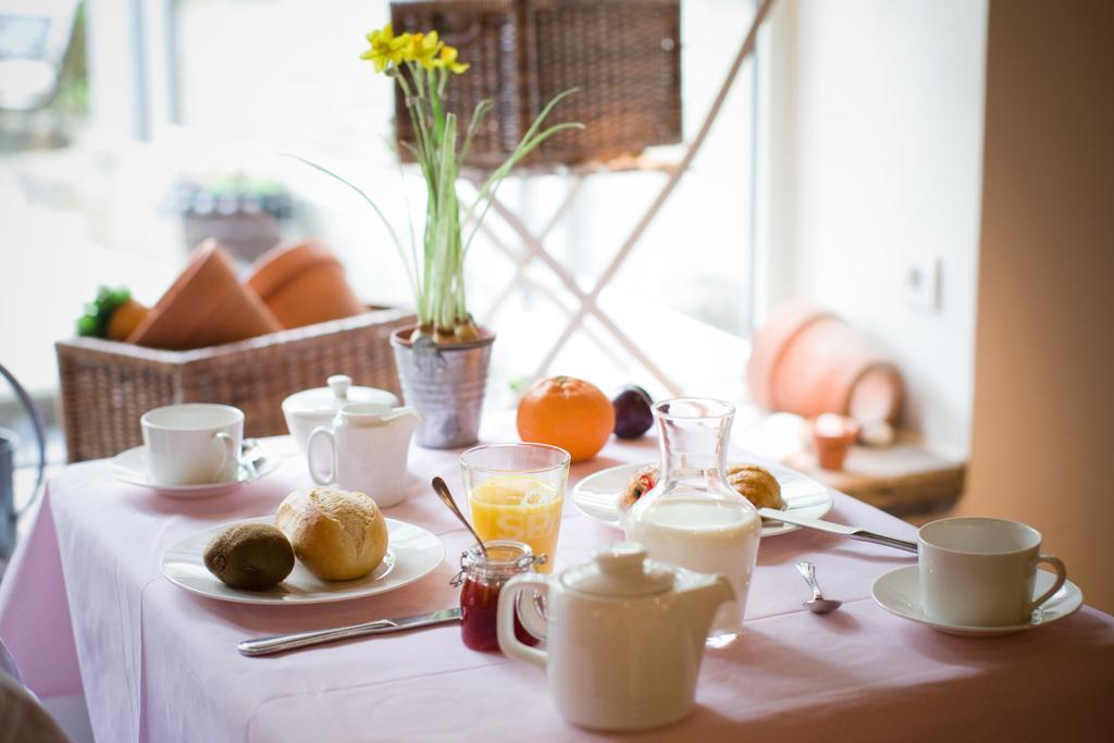 Hotel Le Clos Des Recollets Durbuy Bagian luar foto